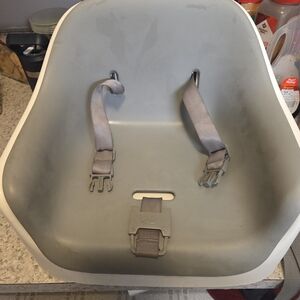 OXO Tot Nest Booster Seat with Removable Cushion - Gray